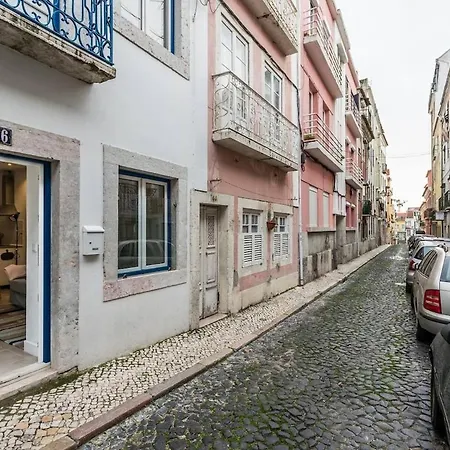 Stylish One Bed Oasis In Historic Centre Daire Lisboa